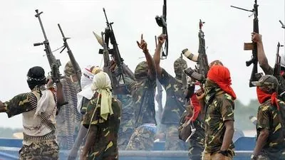 Militants kidnap at least 20 medical students in Nigeria