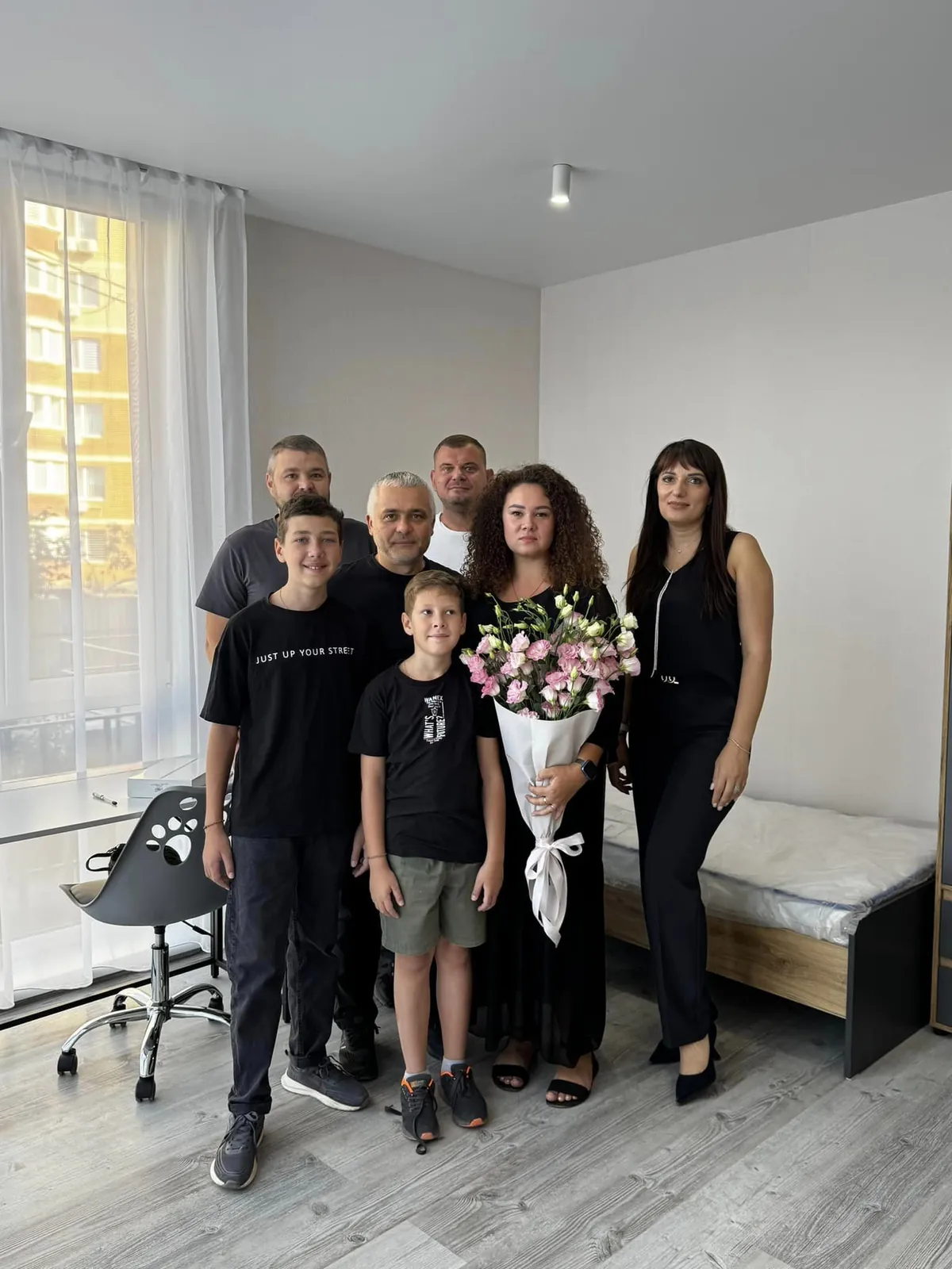 family-of-fallen-odesa-paramedic-receives-new-apartment