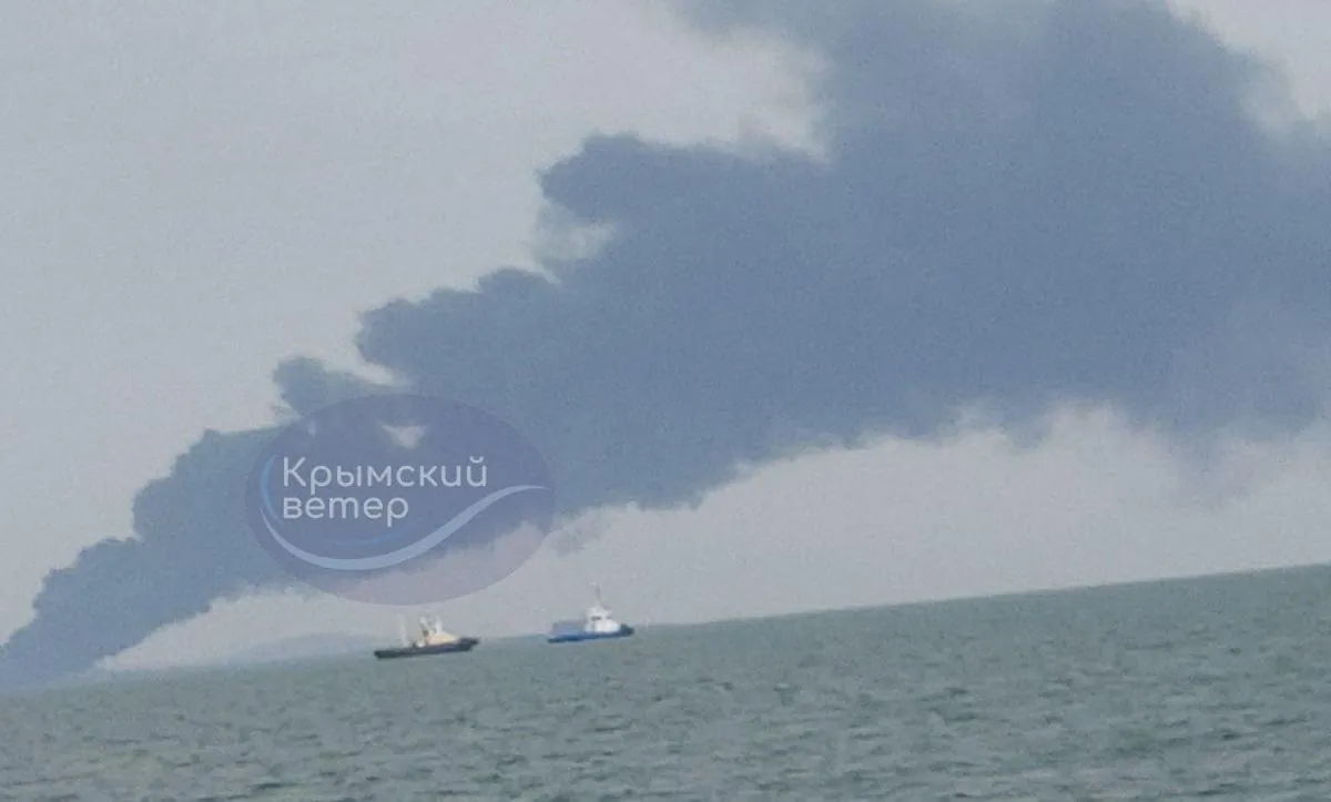 A large-scale fire breaks out in the Russian port of Kavkaz in the Kuban: a ferry with fuel tanks is likely to have been hit