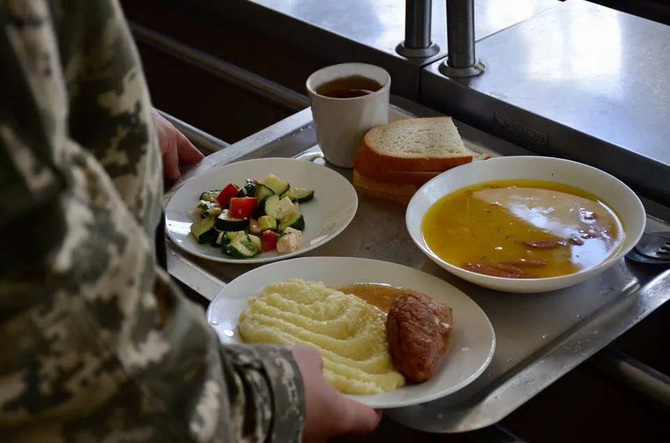 Food for the military is the responsibility of the Ministry of Defense: Odesa Veterans' Center comments on the incident with the quality of food in a medical facility