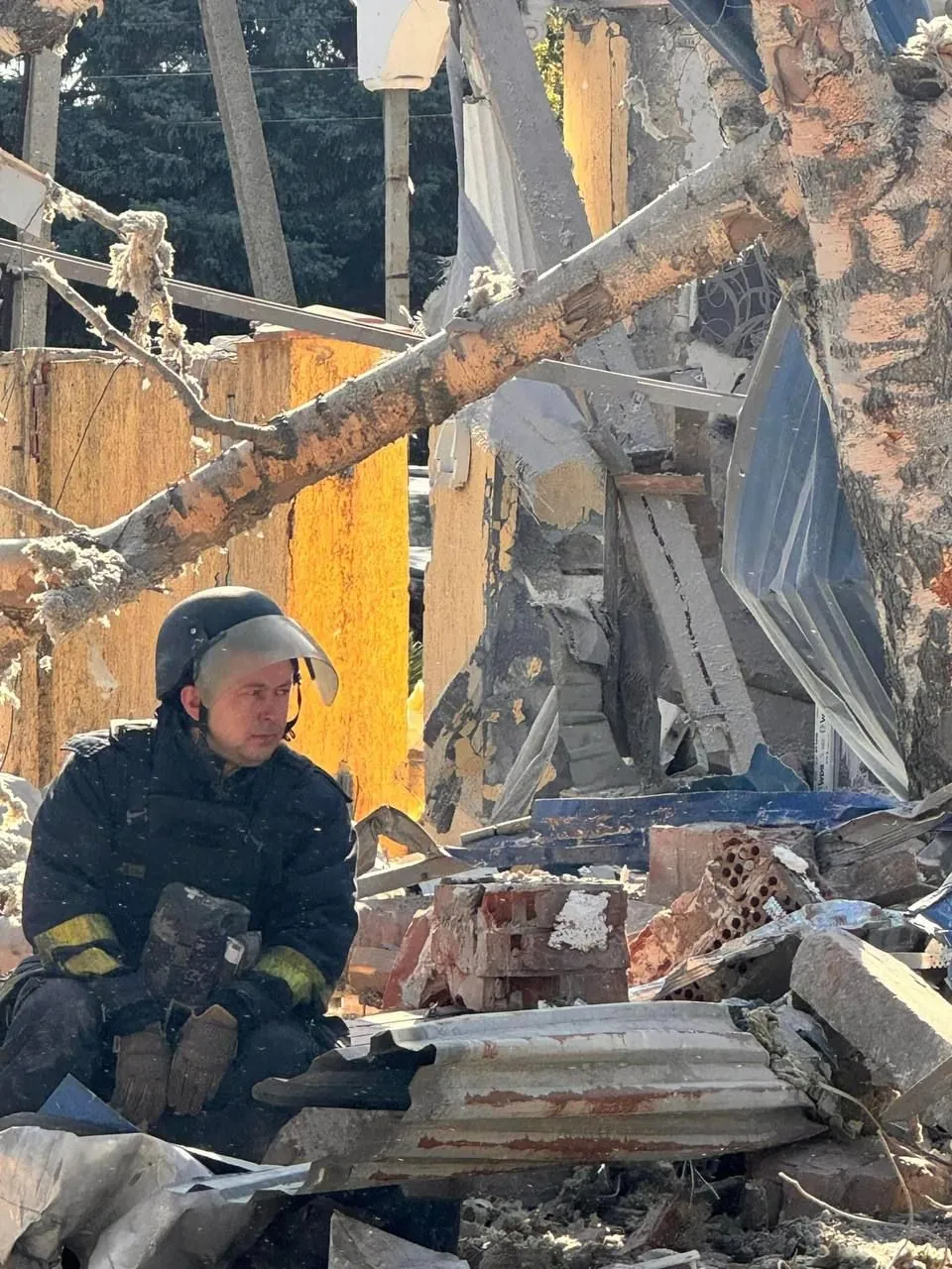 Russian strike on Kramatorsk: body of a victim found under rubble