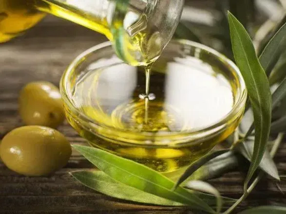 Drought in Italy threatens olive oil production - media