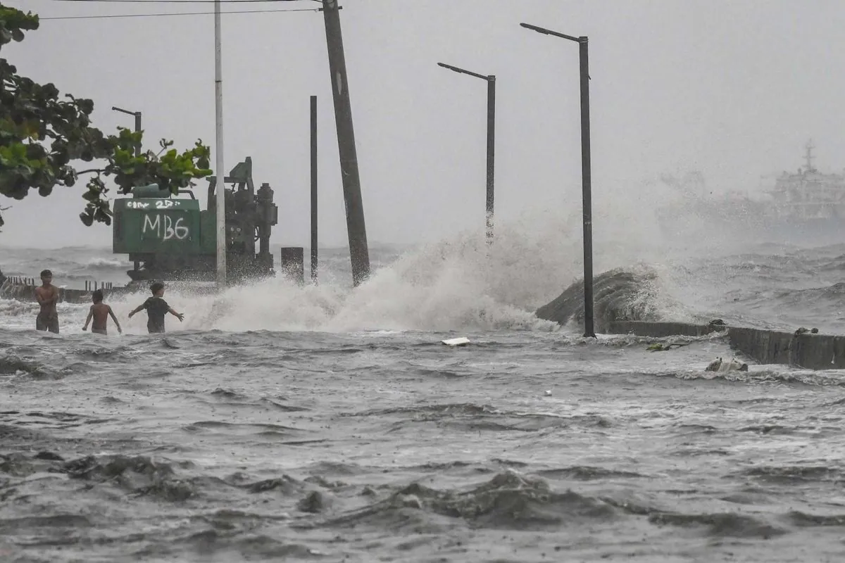 Hong Kong expects an alert due to the approach of tropical cyclone Yagi