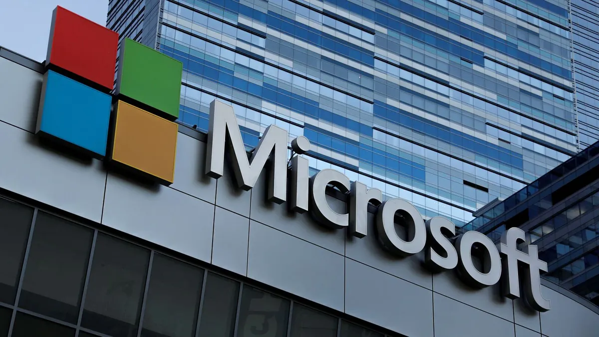 Microsoft disconnects Russian companies from cloud services - media