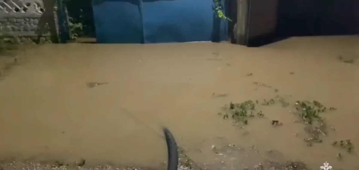 25 houses flooded in Crimea after heavy rains