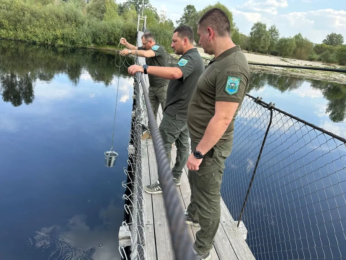 zabrudnennia-desny-zminiuie-kharakter-fiksuietsia-za-38-km-do-chernihova-mindovkillia