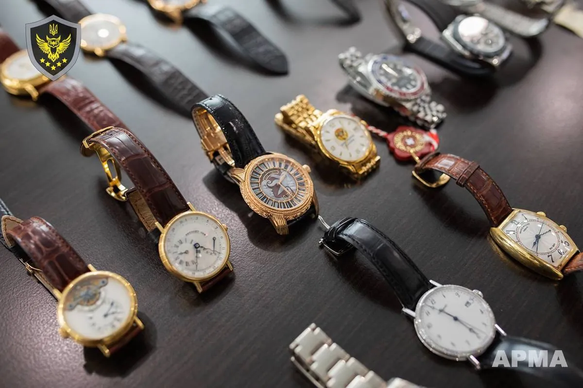 collection-worth-over-uah-10-million-arma-announces-auction-of-medvedchuks-watches