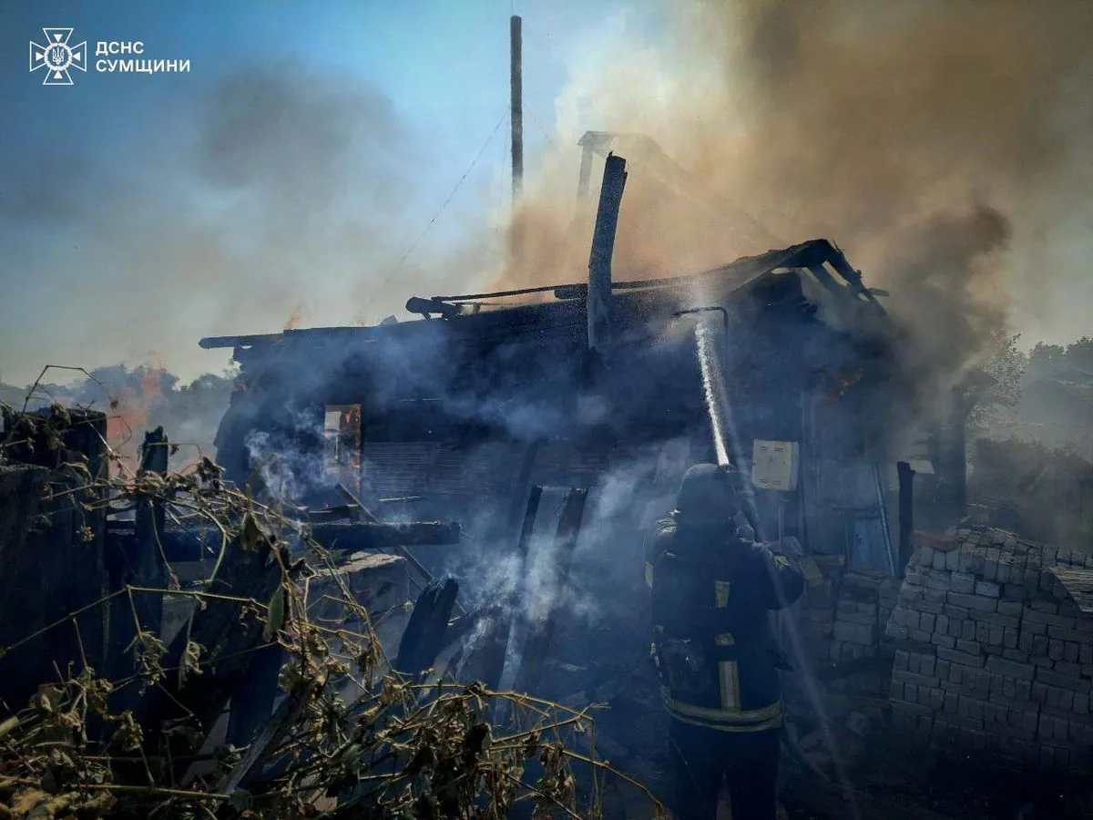 Enemy shelling in Sumy region caused fires in the private sector and forest: rescuers show the consequences