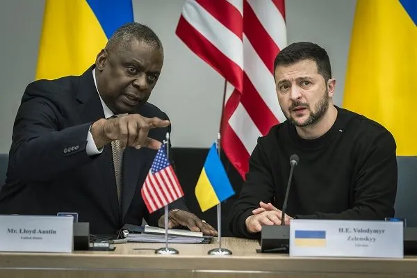 pentagon-chief-did-not-discuss-ukraines-victory-plan-with-zelenskyy