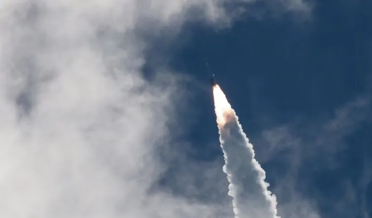 Boeing Starliner capsule returns to Earth after crewless mission