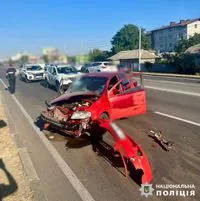 Пьяный водитель Chevrolet столкнулся с маршруткой в Броварах