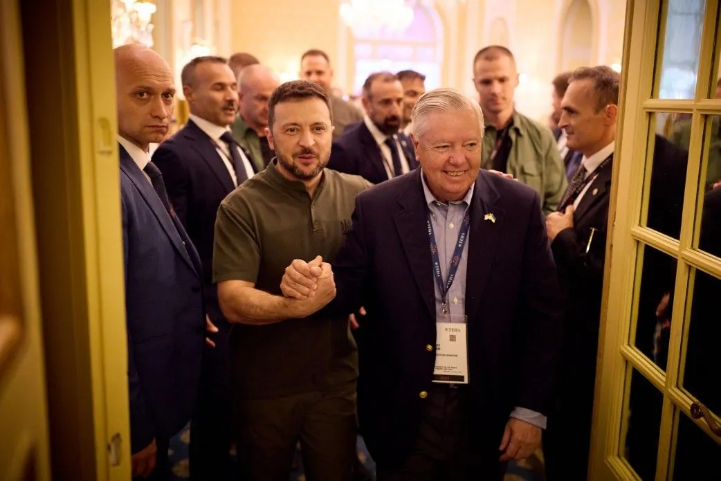 zelenskyy-discusses-ukraines-victory-plan-with-us-congressional-delegation