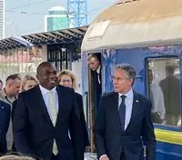 U.S. Secretary of State Blinken and British Foreign Secretary Lammy arrive in Ukraine