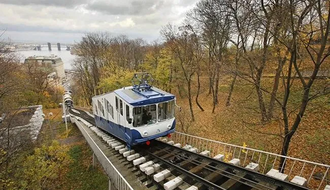 a-funicular-was-temporarily-suspended-in-kyiv