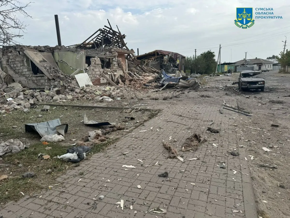 sumy-region-occupants-dropped-4-unmanned-aerial-vehicles-on-yampil-in-the-morning-one-killed-a-child-among-the-wounded