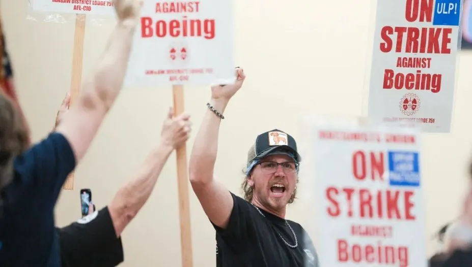 boeing-employees-announce-the-first-mass-strike-in-16-years-in-the-united-states