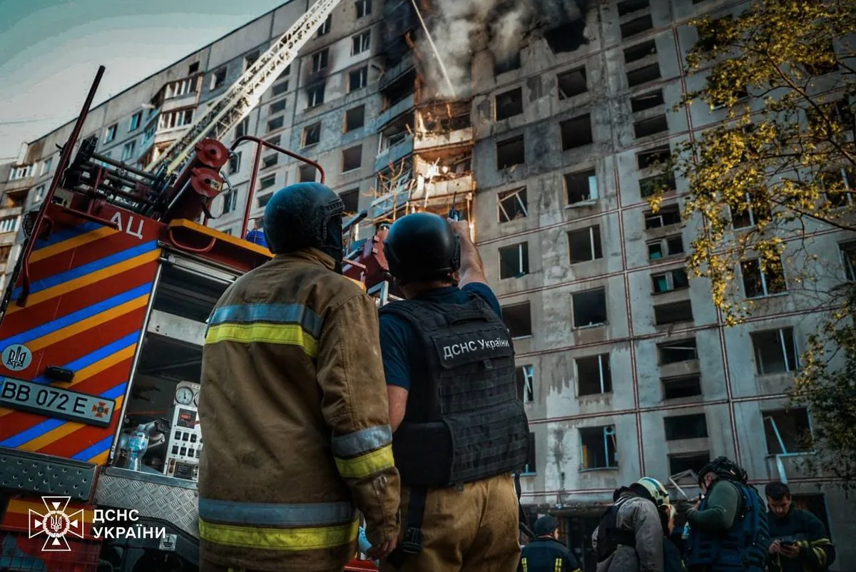 У Харкові зросла кількість постраждалих від обстрілу до 42 осіб, з-під завалів витягли тіло літньої людини