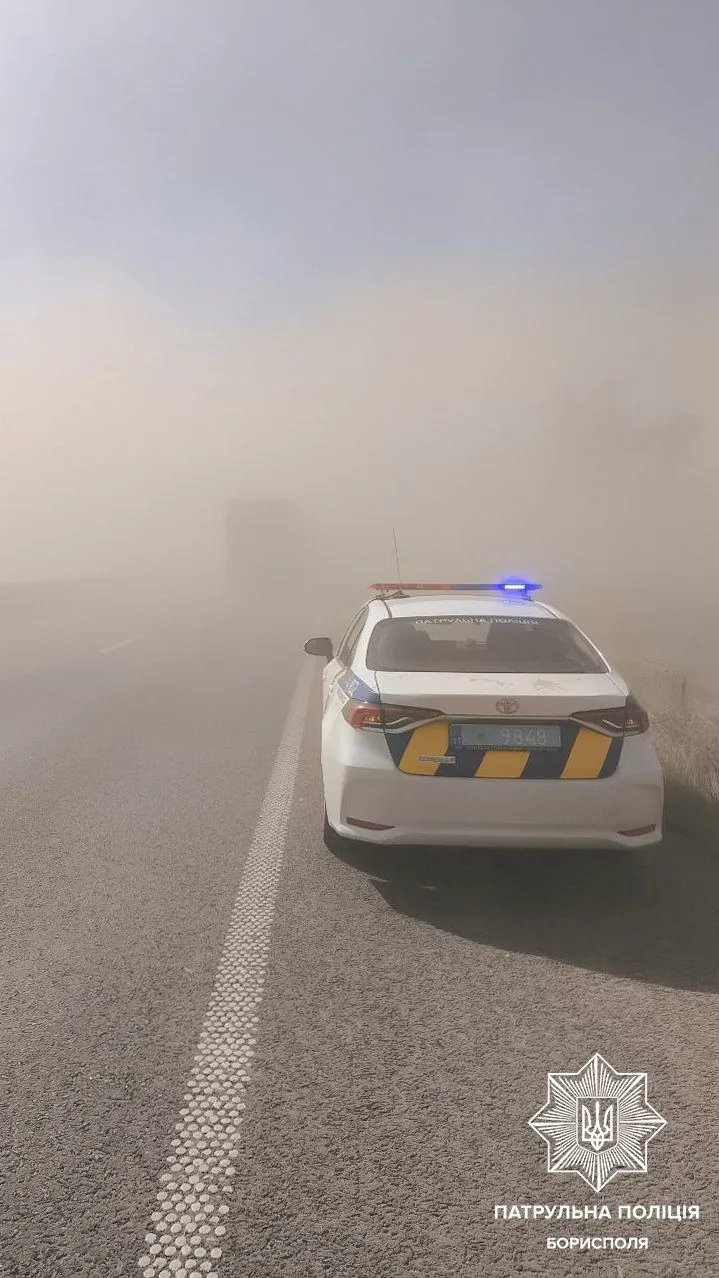 Drivers have been warned: visibility on the Kyiv-Chernihiv highway may be limited due to wind and dust