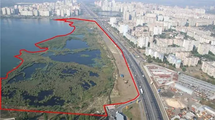 There will be no shopping center on the shores of Lake Vyrlytsia in the capital - the court declared the decision of the Kyiv City Council illegal