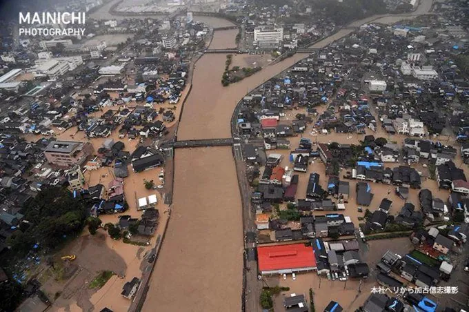 flooding-in-japan-after-record-rains-leaves-6-dead-10-missing