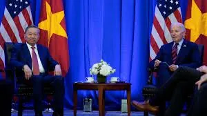 Biden meets with Vietnam's president to strengthen relations