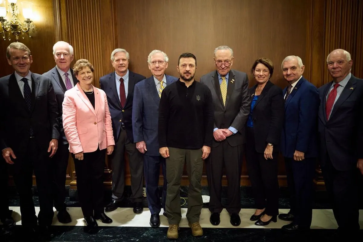 zelenskii-obsudil-plan-pobedi-s-dvukhpartiinoi-delegatsiei-senata-ssha