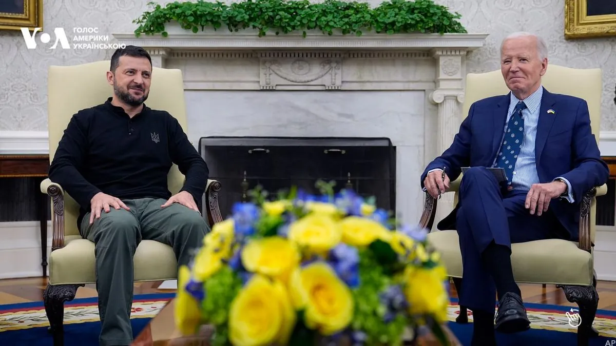 Zelenskyy meets with Biden at the White House