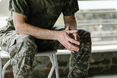 Psychological challenges of veterans: a psychotherapist told which stage of adaptation to civilian life is the most difficult