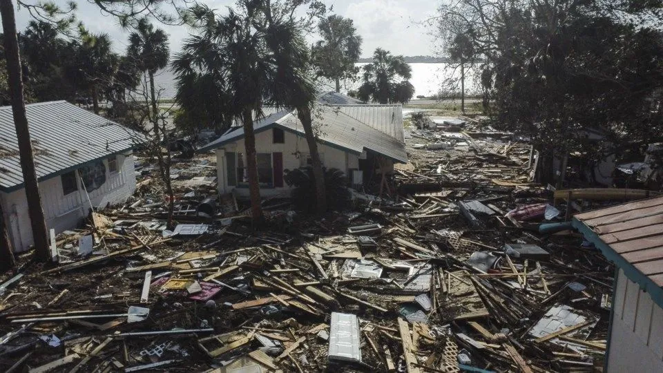 hurricane-helene-has-already-claimed-44-lives-in-the-united-states