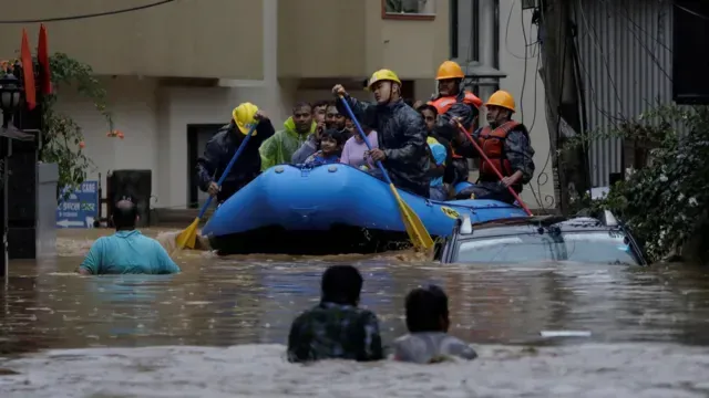 floods-and-landslides-in-nepal-kill-at-least-100-people