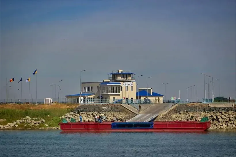 Orlivka ferry crossing point in Odesa region resumes operation after Russian attack