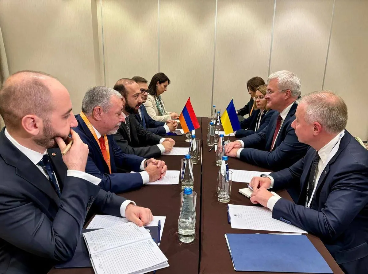 Sibiga invited Armenian Foreign Minister to visit Ukraine