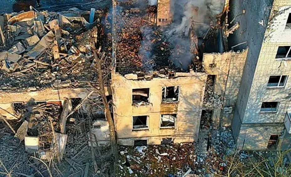 Power lines, special equipment and numerous houses damaged: Russians shelled Donetsk region's settlements 25 times - RMA