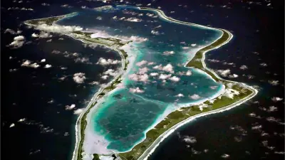 Britain transfers sovereignty over Chagos Islands to Mauritius: military base to remain