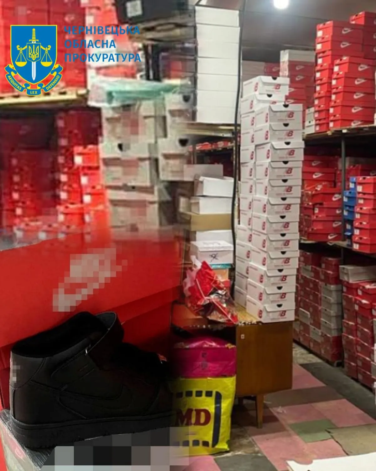 Selling counterfeit shoes worth UAH 26 million: businessman to be tried in Bukovyna