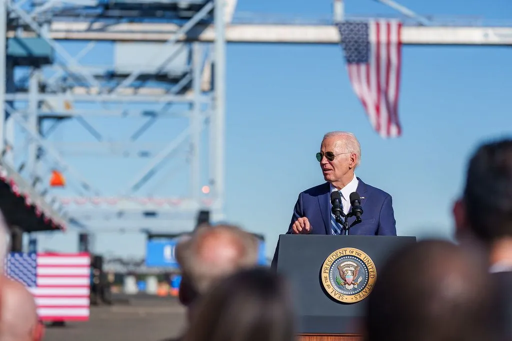 Biden says that if he were Israel, he would consider alternatives to strikes on Iranian oil