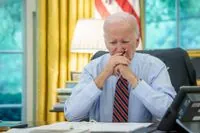 Biden says he is not confident in a peaceful outcome of the US election