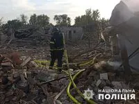 Russians hit administrative buildings and infrastructure facilities in Donetsk region, one person was killed