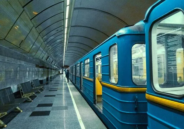 stantsii-metro-teremki-i-ippodrom-v-kieve-vremenno-zakrili-na-vkhod-chto-proizoshlo