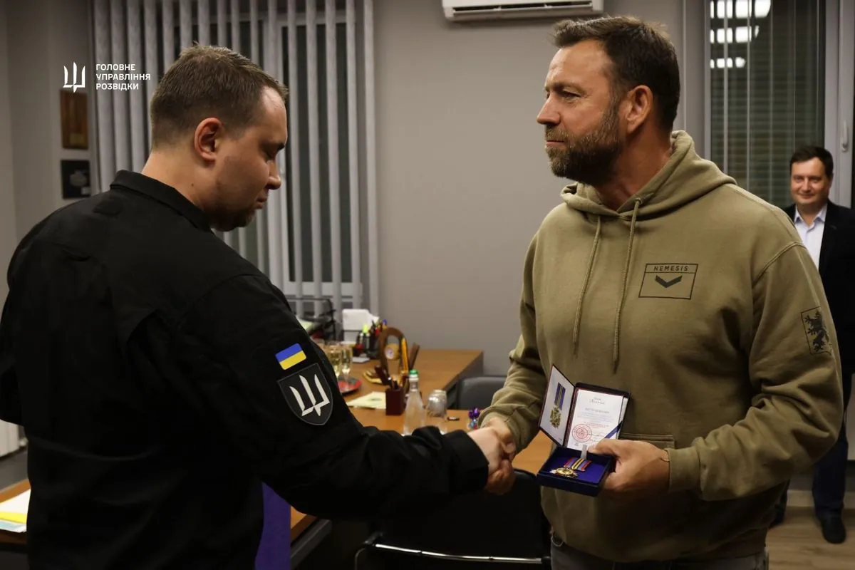 DIU Chief Budanov awards Czech volunteer Jan Veverka with medal