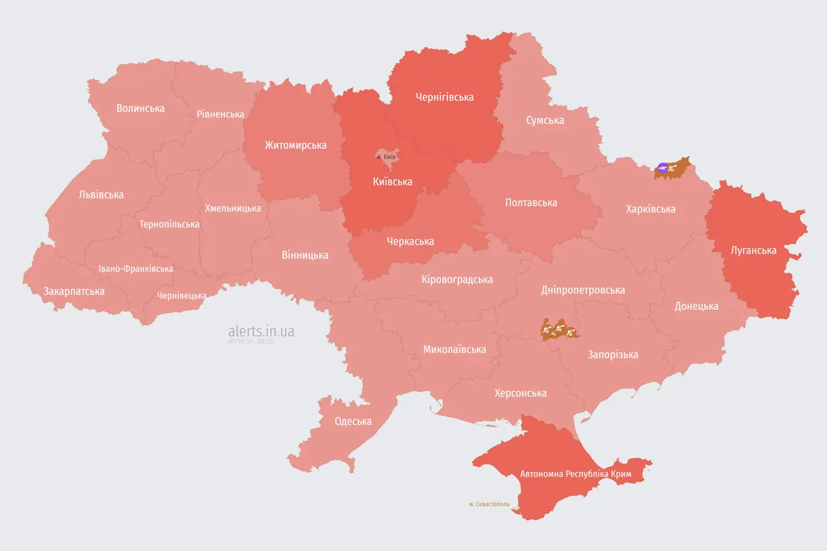 v-ukraini-povitriana-tryvoha-cherez-zlit-vorozhoho-mih-31k-u-kyievi-ta-na-khmelnychchyni-povidomyly-pro-vybukhy