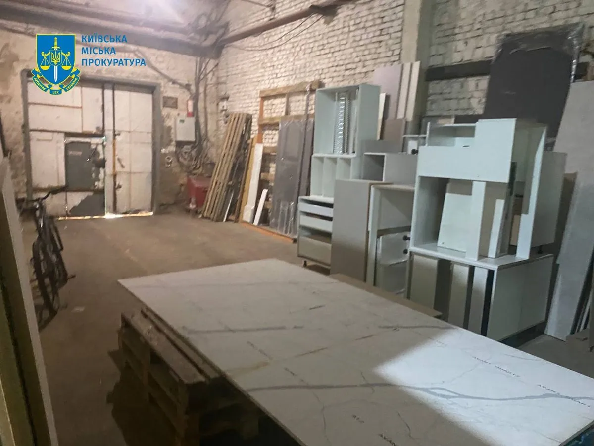 Director of a Kyiv furniture shop to be tried for injuring a student loader who worked without a permit