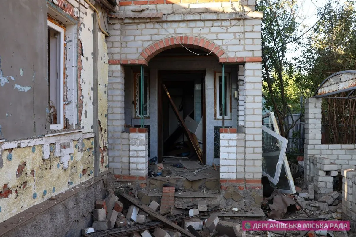 enemy-strike-in-kharkiv-region-a-house-was-destroyed-more-than-10-people-were-injured