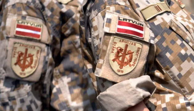 Latvia allows foreign volunteers to serve in the army