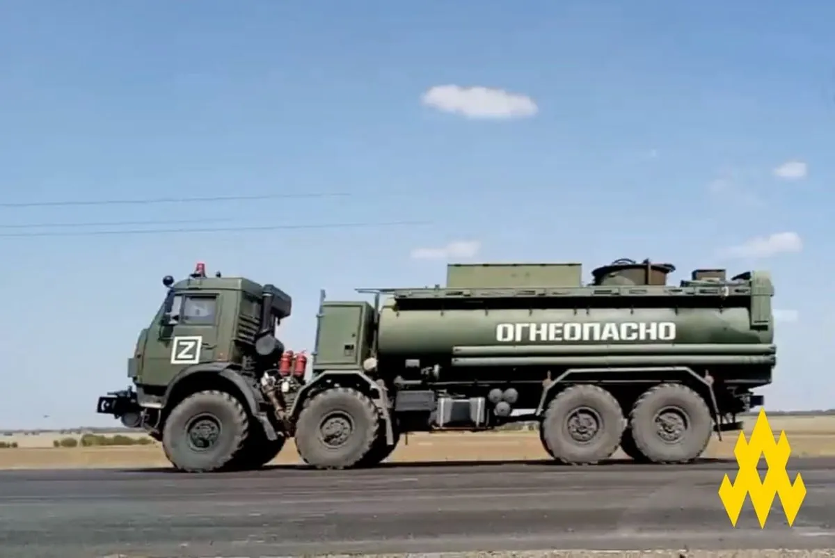 Damage to the oil depot in Feodosia: the occupiers have a shortage of fuel, they are setting up mobile gas stations