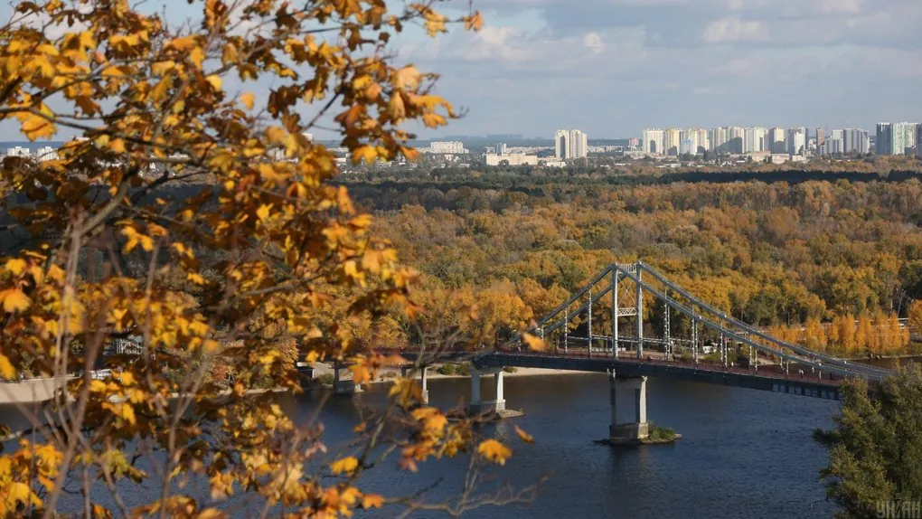 This year's meteorological autumn in Kyiv came two weeks later than normal