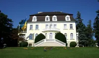 The Ukrainian Embassy in Austria also received a “bomb threat”