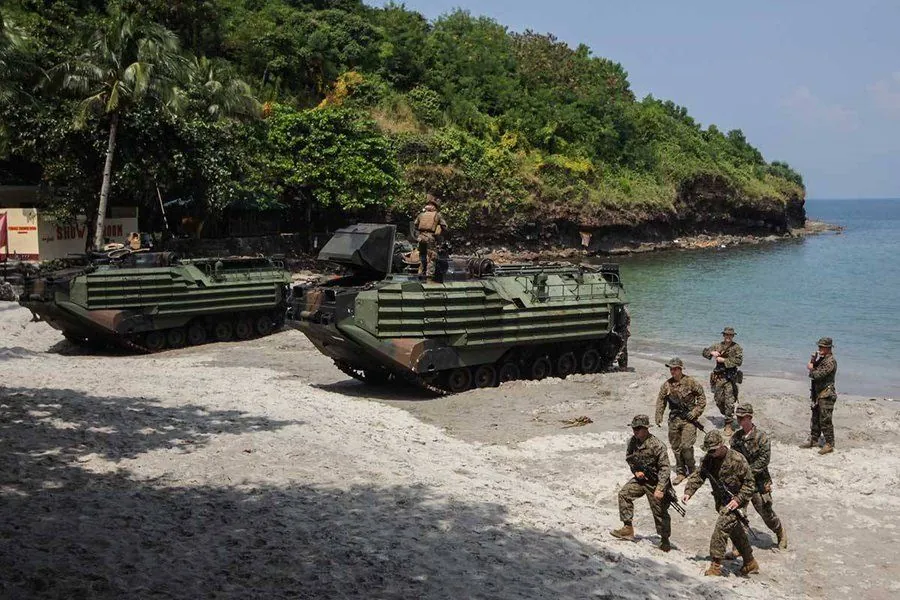 US and Philippines launch military exercises after China's maneuvers around Taiwan