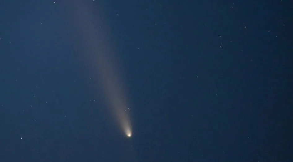 Hungary captures the brightest comet in more than 10 years on photos and video