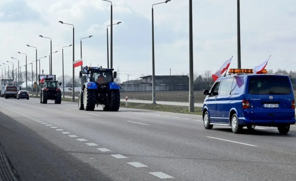 polish-farmers-do-not-block-truck-traffic-at-medyka-shehyni-checkpoint-state-border-guard-service